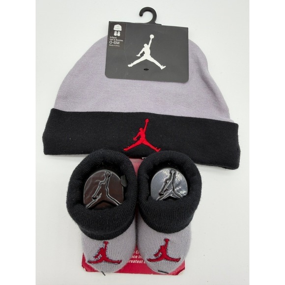 Jordan Other - Nike Air Jordan Baby Socks & Cap 2-Piece Set Newborn 0-6 months Winter 0163 New